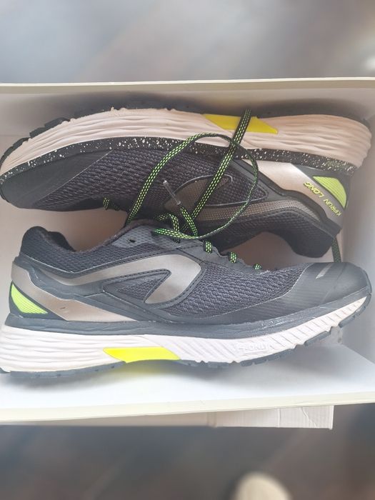 Pantofi sport alergare Dechatlon marimea 41