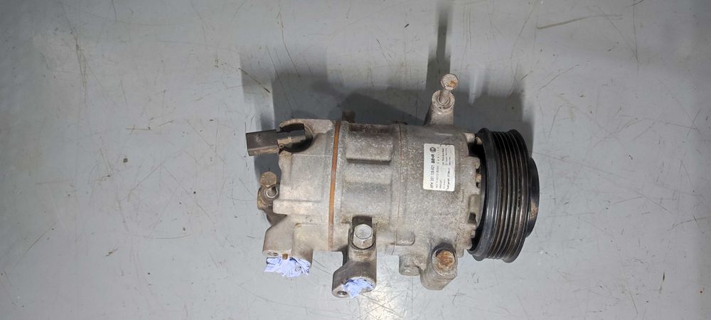 Compresor clima volkswagen vw passat b6 CAY 1.6  Behr Hella