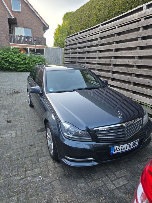 MERCEDES-BENZ E-Class 0