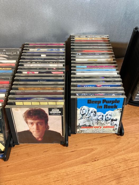 Колекция оригинални 87-броя  CD rock pop metal rap disco modern