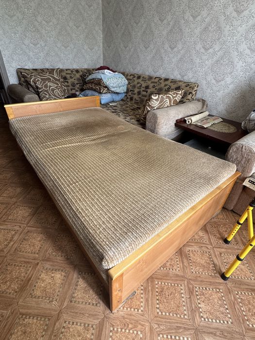 Отдам тахту бесплатно
