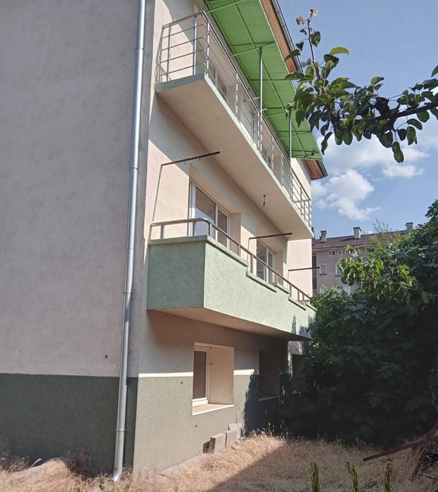 Продава се Къща в Пещера - 130 кв.м за 903 €/кв.м - Снимка #2