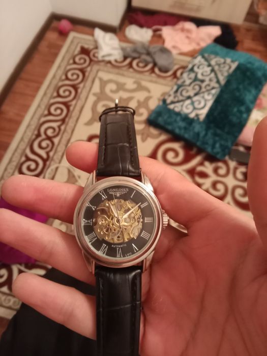 Наручные часы механические