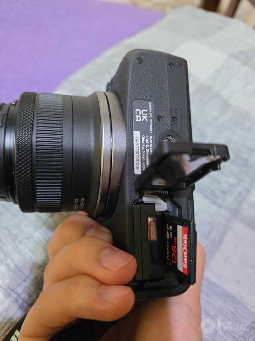 CanonEOSR50  RF-S 18-45mm 24.2MP 4K Полный комплект Отличное состояние