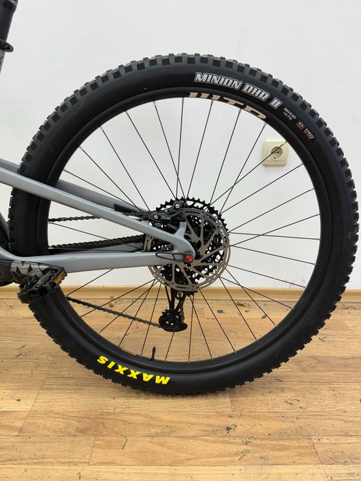 Santa Cruz Hightower Carbon 2022 Enduro Bike