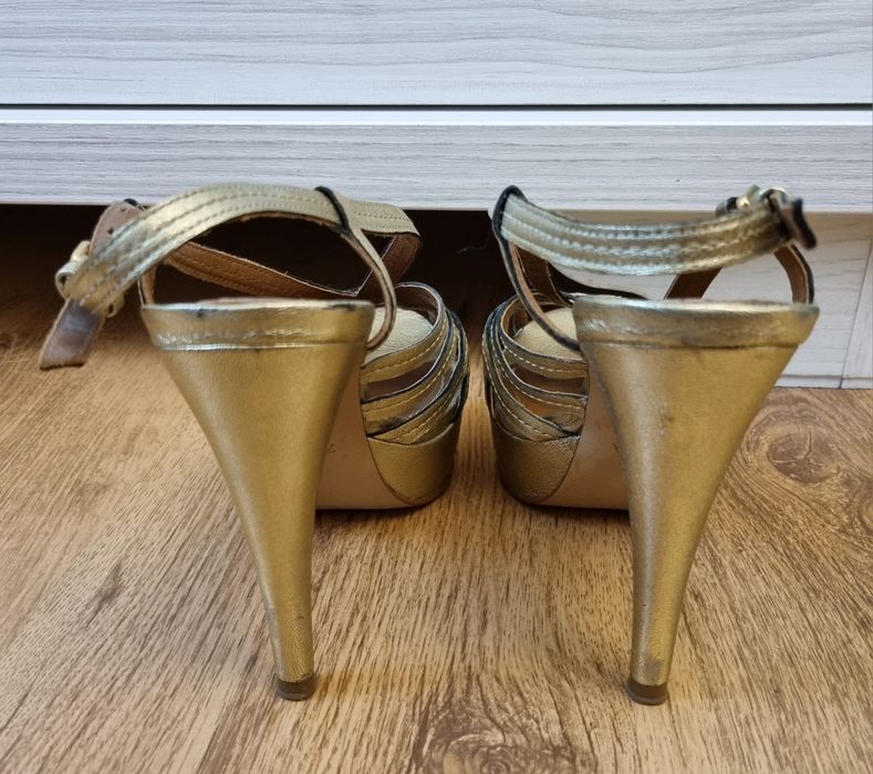 Sandale Zara Woman, marimea 39, piele