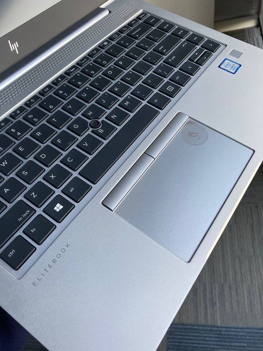 Мощный ноутбук HP Elitebook Премиум серии core i5