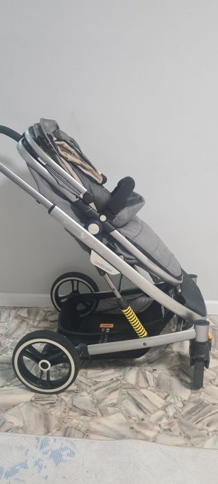 Детская коляска зима лето