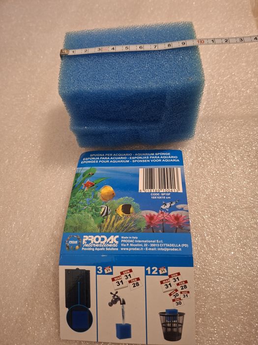 Декорация за аквариум и принадлежности.