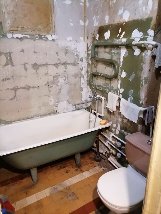 Продам 2 комнатную квартиру