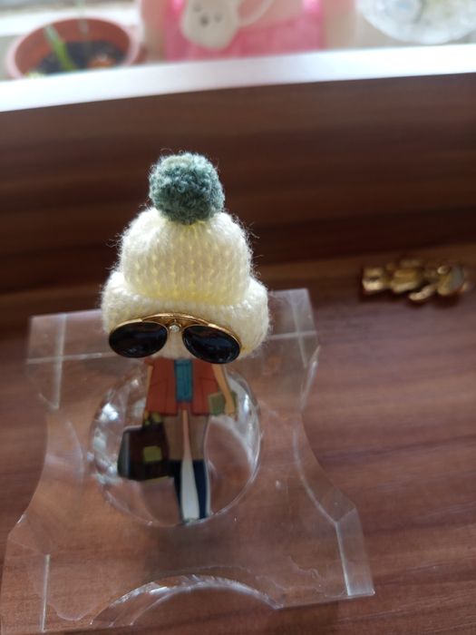 Брошки антиквариат