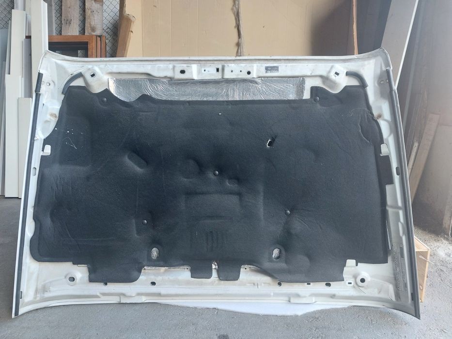 Jeep Wrangler Rubicon - преден оригинален капак-бял