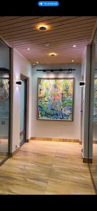 Паркентский. Сдам в аренду 253 кв.м. офис премиум класса с мебелью.