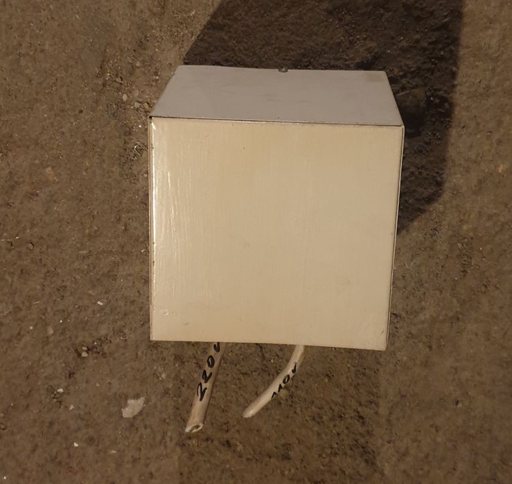 Трансформатор от 220V на 110V за Климатик  110v