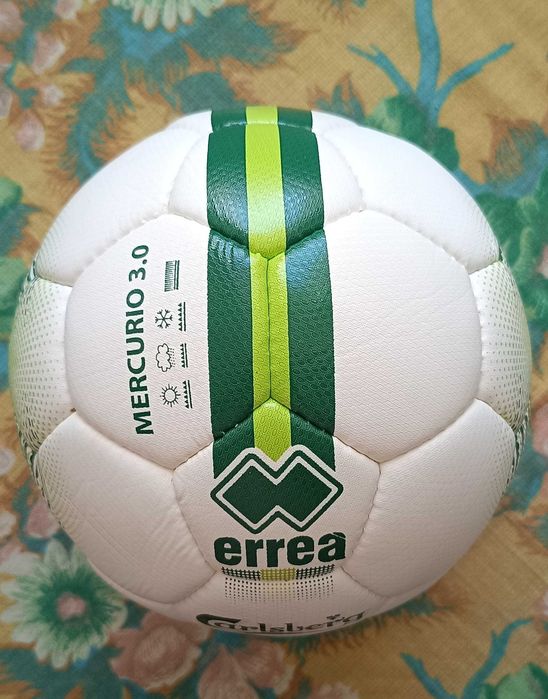 Футболна топка Errea Mercurio 3.0 CARLSBERG. Размер 5. Нова.