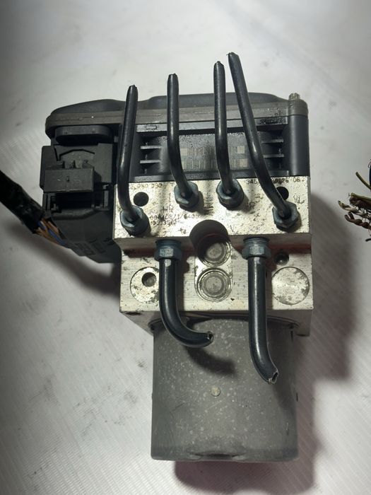 Блок абс bmw x5 e70 rest dorest