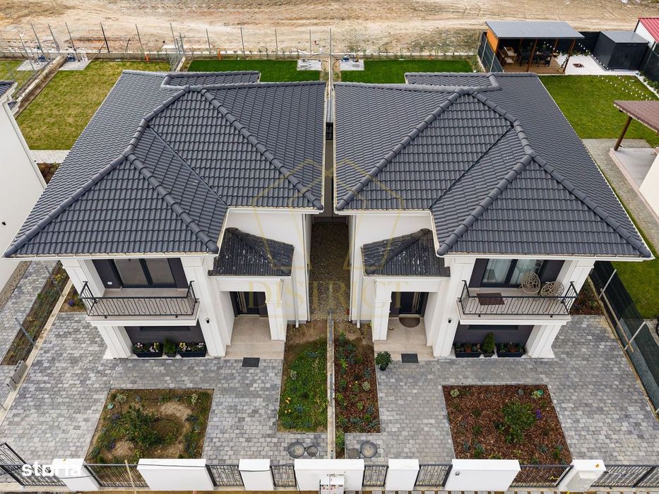 Duplex modern cu 4 camere despartit prin camera tehnica I Mosnita Noua