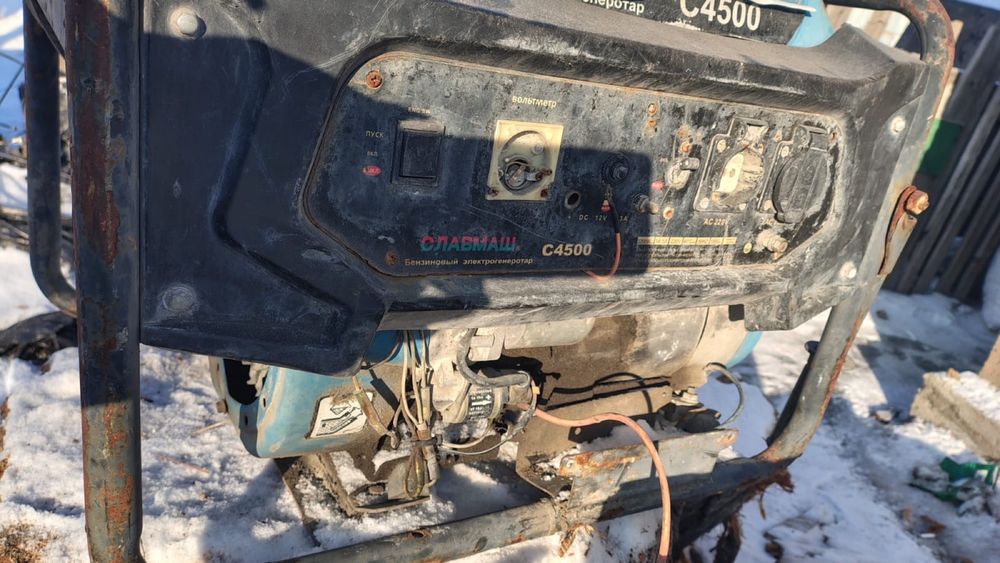 продам бензиновый генератор