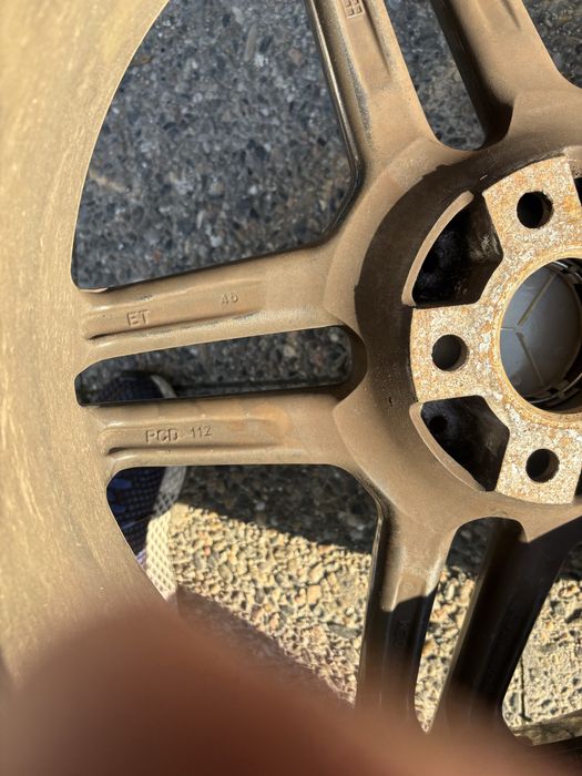 Джанти със гуми за мерцедес225 40 18