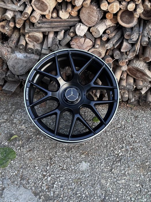 AMG Джанта за Мерцедес Mercedes 19 цола 5х112 чисто нови 4х8.5j 4Matic