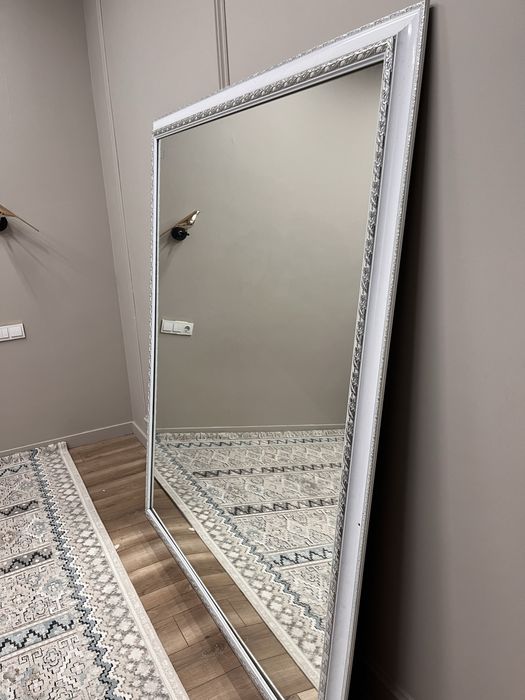 Продам большое зеркало