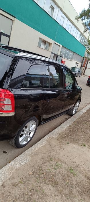 Vand Zafira B facelift