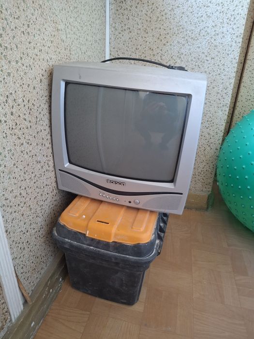 Телевизор ройсон маленький
