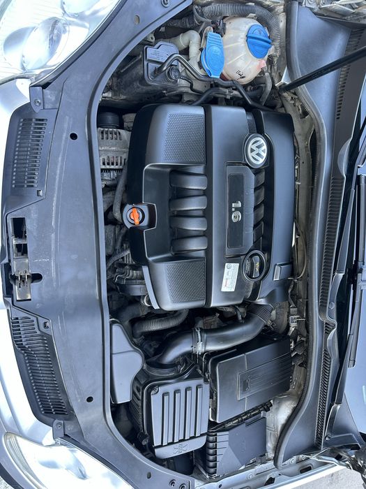 Golf V 2005 1.6 Benzina mpi