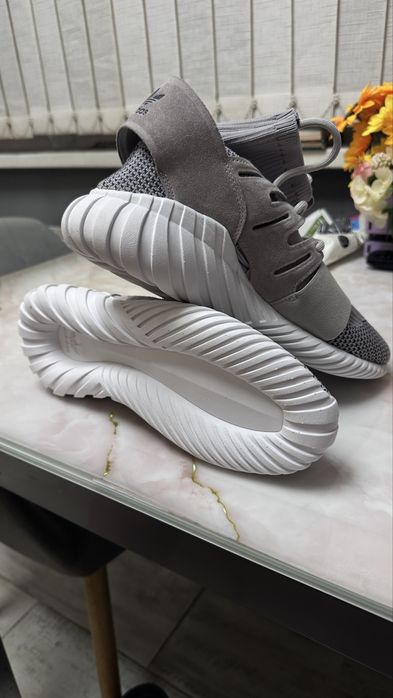 Adidas Tubular Originals