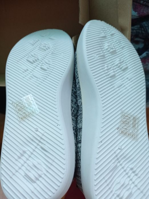 Дамски платнени кецове