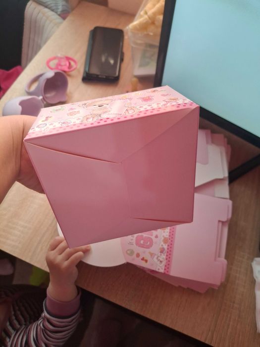 Cutii prăjituri eveniment