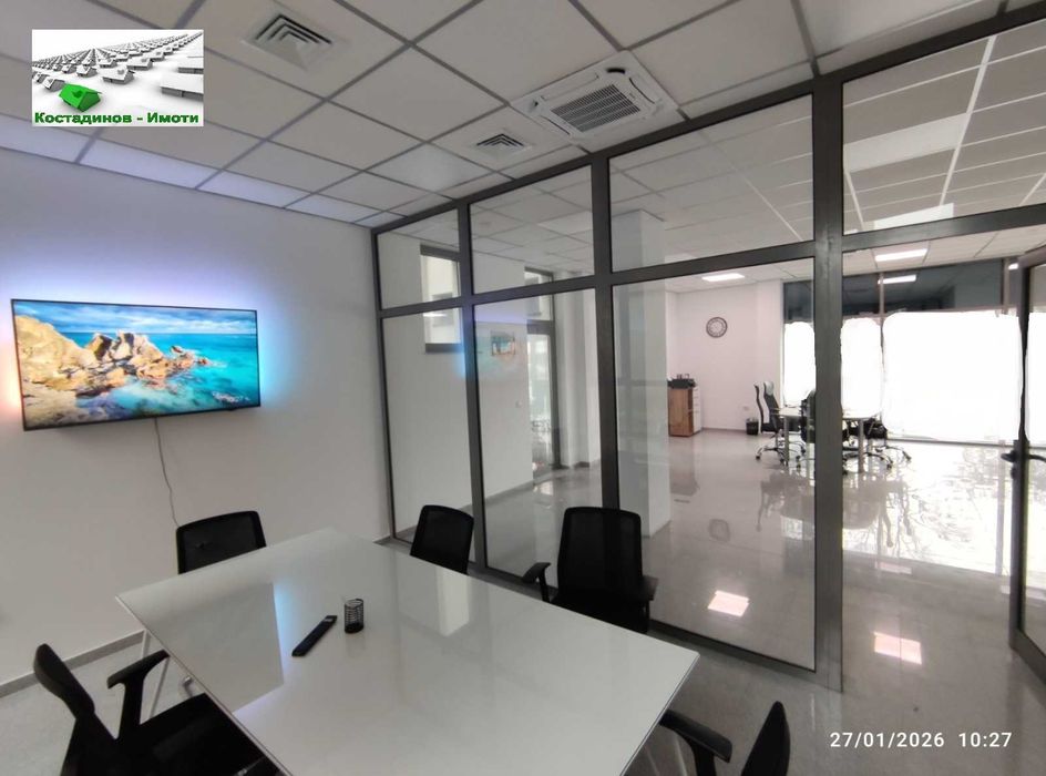 Модерен офис в гр.Пловдив - Център!