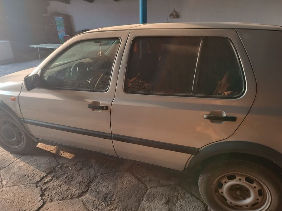 Гольф 3 сатылады