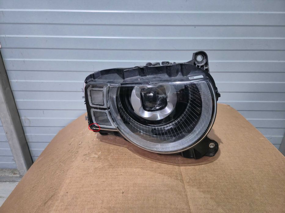 Far dreapta full LED  Land Rover Range Rover Defender L663