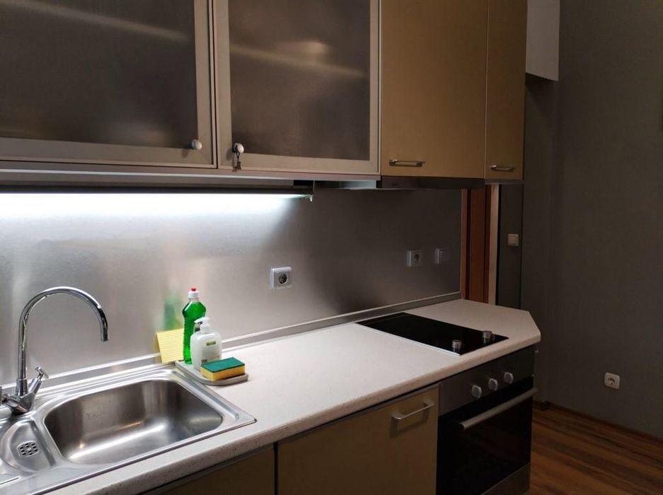 Дава се под наем Двустаен апартамент в София, Център - 65 кв.м за 850 € - Снимка #4