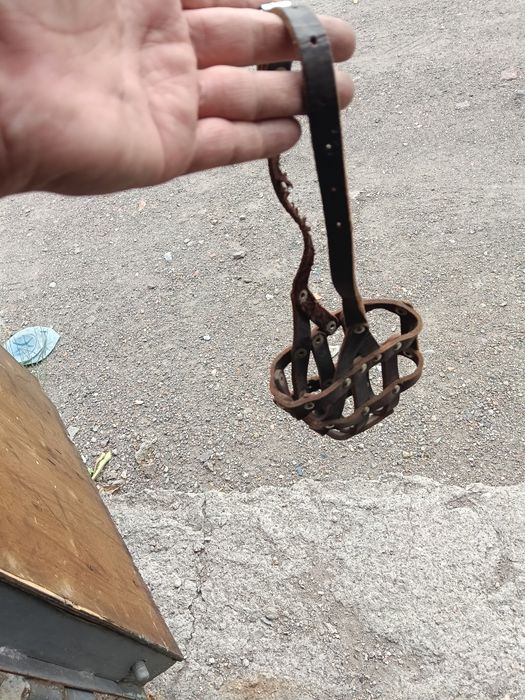 Продаю намордник для собак