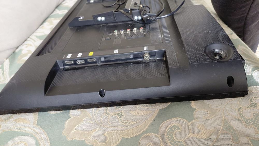 Продам телевизор Самсунг