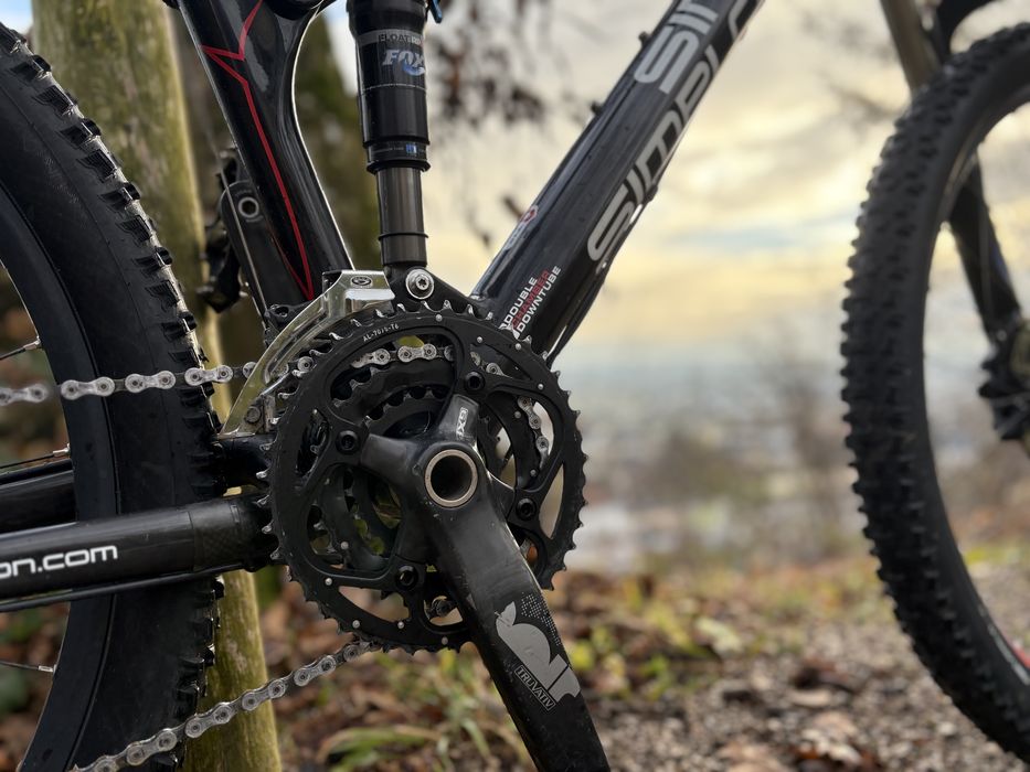 Simplon stomp full carbon ,fox