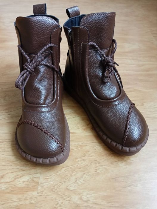 Боти от мека еко кожа