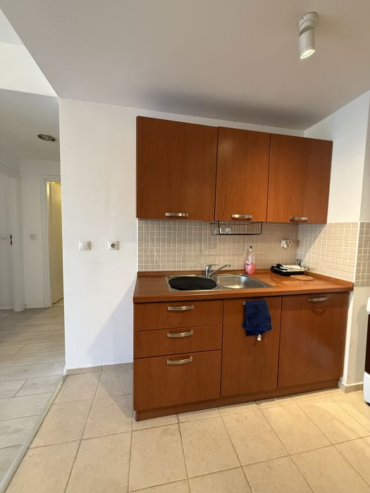 Inchiriez apartament Obor / Rose Garden