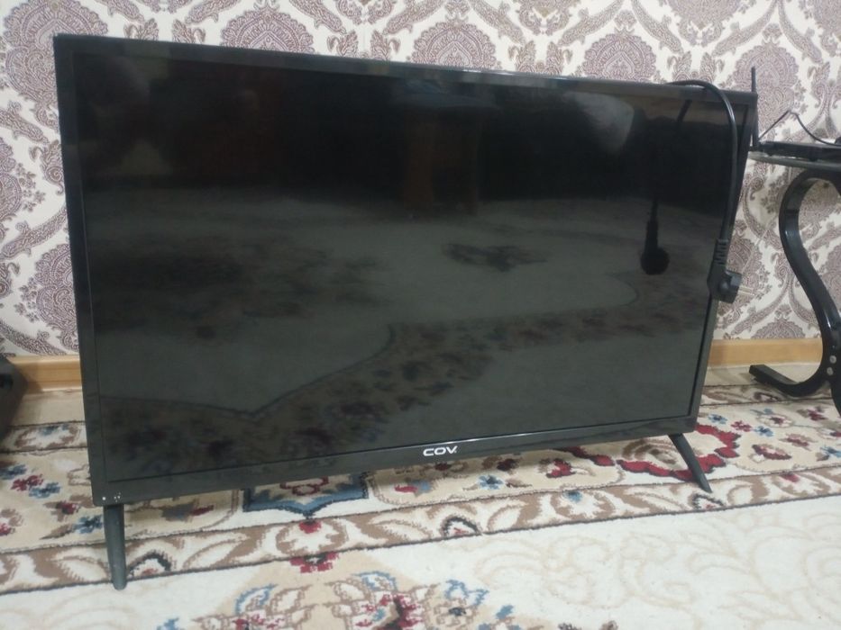 Продам телевизор экран не работает
