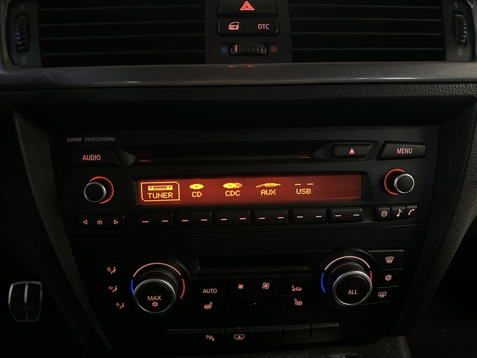 Professional CD със USB и Bluetooth