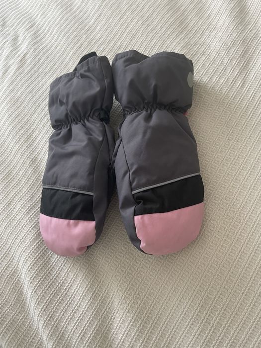 Варежки на девочку непромокаемые