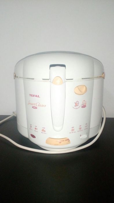 Friteuza Tefal Smart Clean