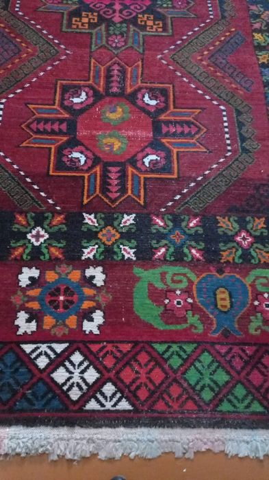 Продаю ковёр ручной работы