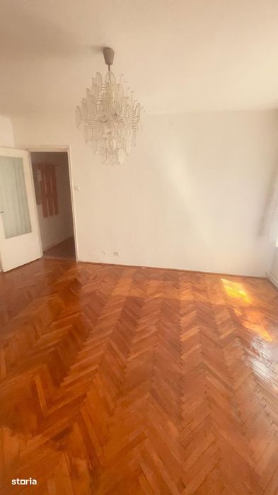 G.Enescu-Zona Spital-Apartament 2 camere,et — fotografia 3