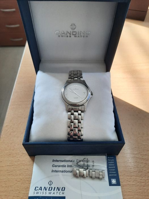 Часовник Candino
