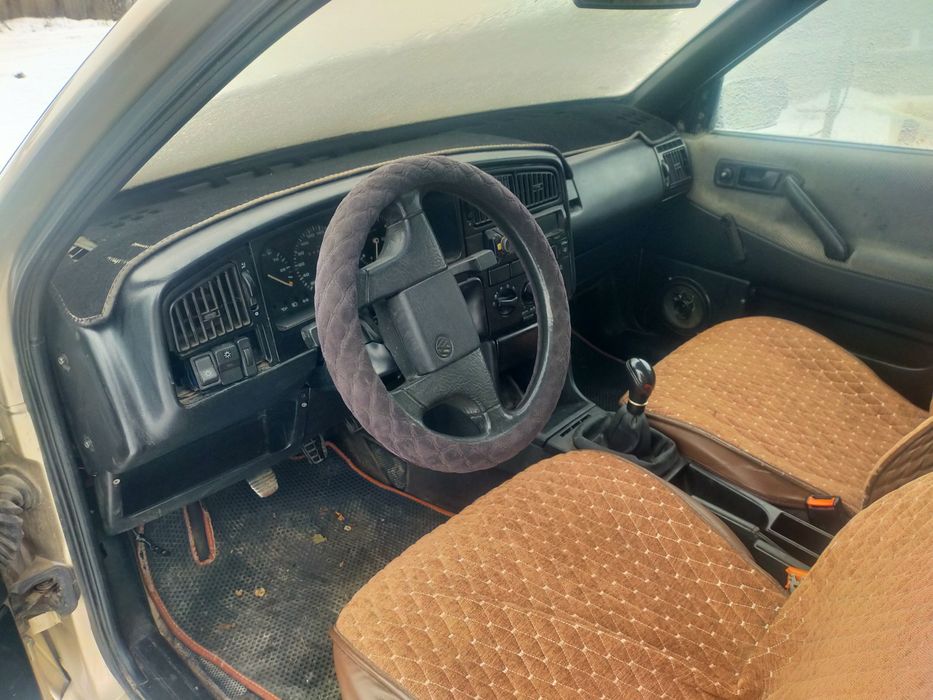 Продам Фольксваген Пассат б3