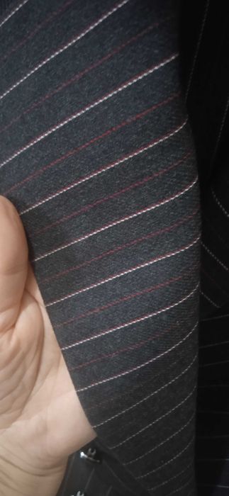 Срочно продам пиджак новый