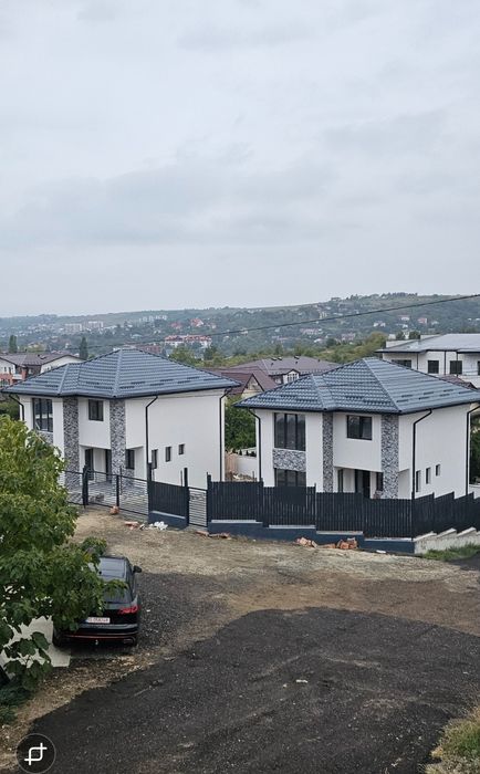 Casa cu etaj , Lidl Bucium